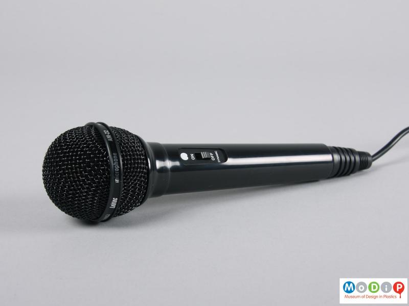 Labtec AM-22 microphone | Museum of Design in Plastics