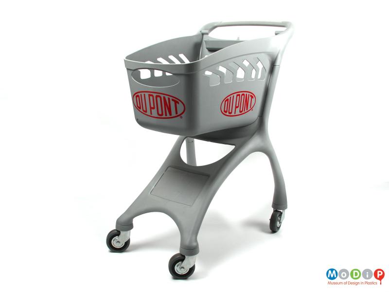 Front view of a shopping trolley showing the wide legs.