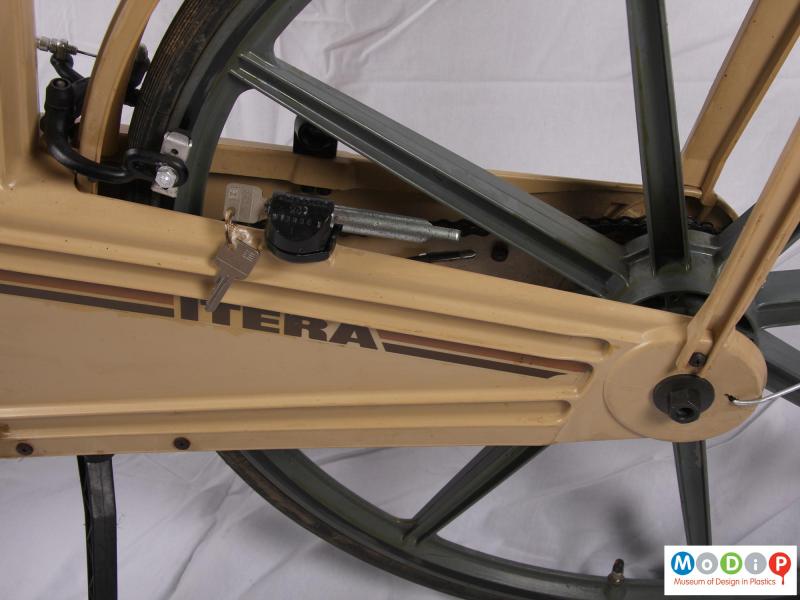 Close view of an Itera bike showing the rear wheel.