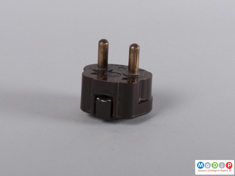 Side view of a plug showing the two pins.