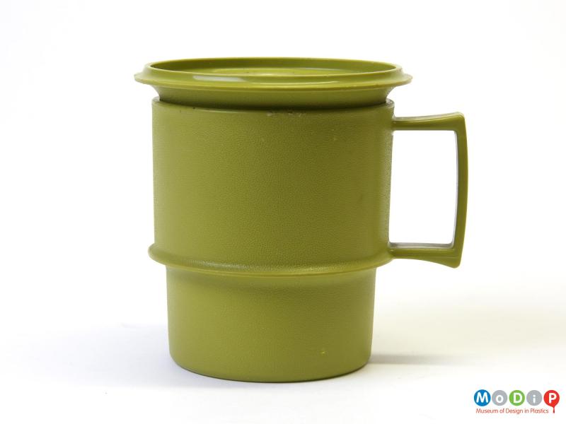 Green lidded Tupperware mug | Museum of Design in Plastics