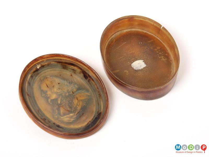 Top view of a snuff box showing the smooth inner surface.