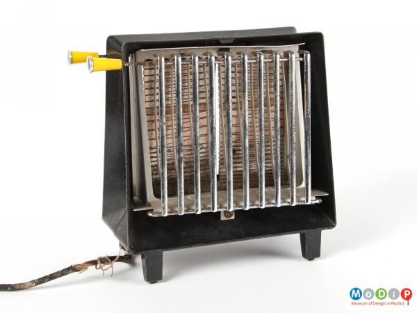 Side view of a GEC toaster showing the heating element and bread cage.
