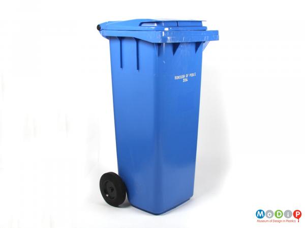 Side view of a bin showing tapering shape.