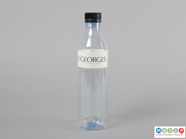 Side view of a bottle showing the straight edges.