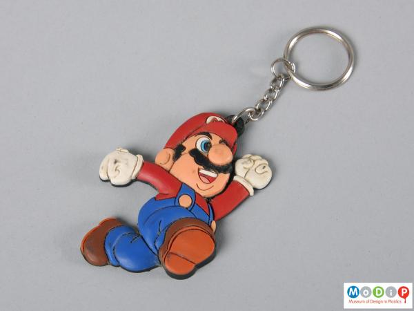 Front view of a keyring showing the Mario character.