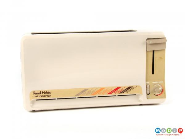 Front view of a Russell Hobbs toaster showing the controls on the right.