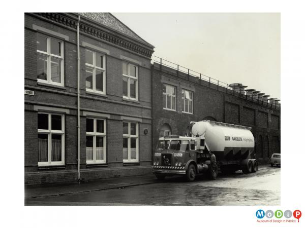 Scanned image showing a delivery tanker.