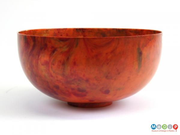 Side view of a bowl showing the mottled material.