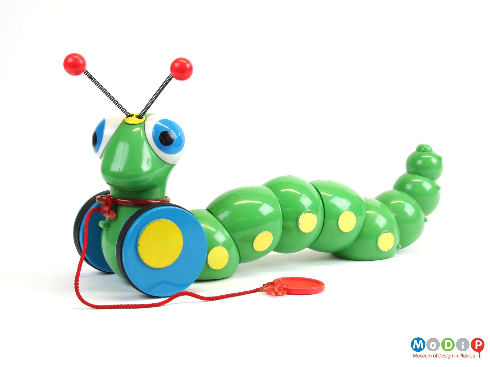 Pull-along caterpillar toy | Museum of Design in Plastics