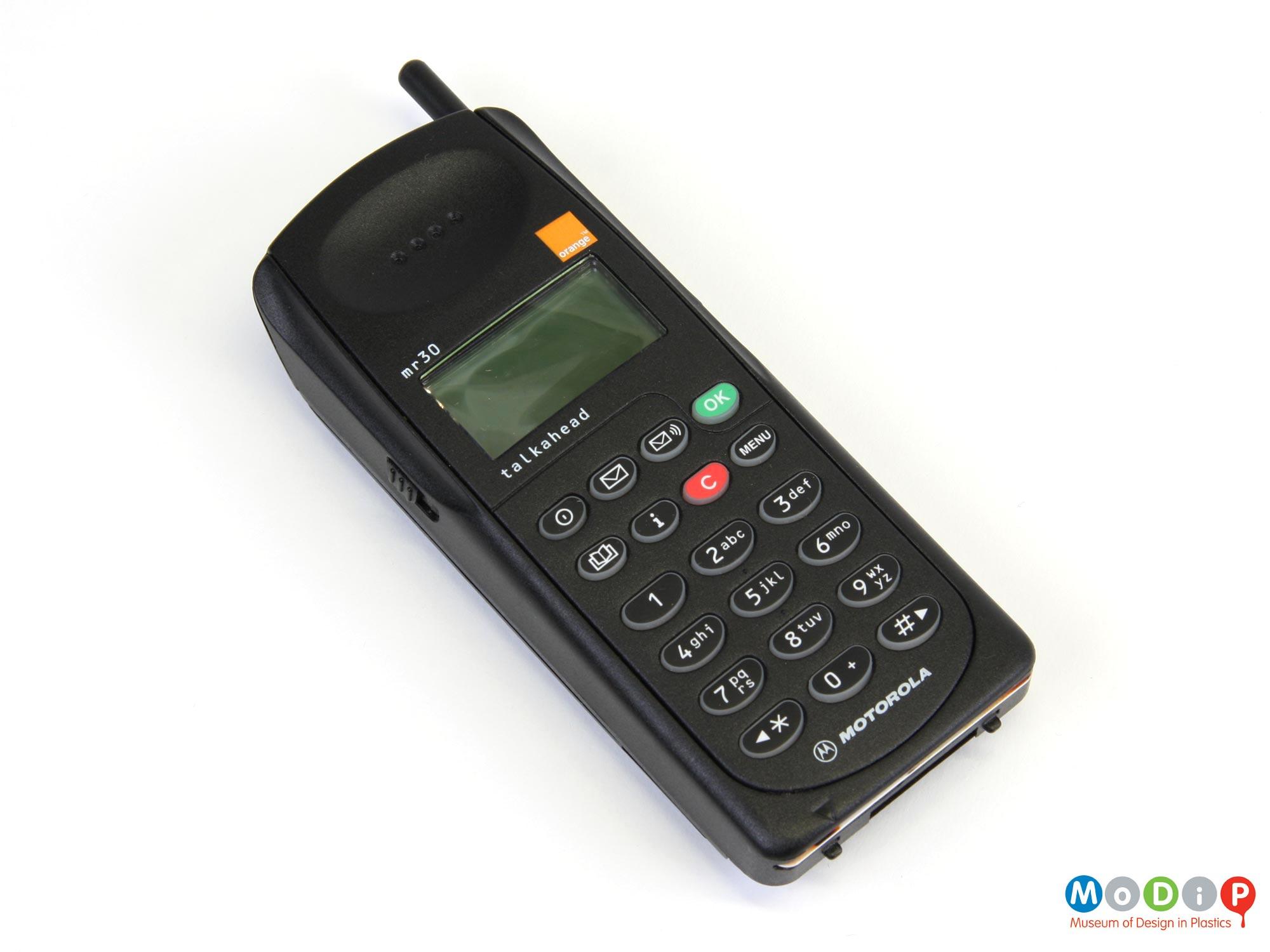 Motorola MR30 mobile phone | Museum of Design in Plastics