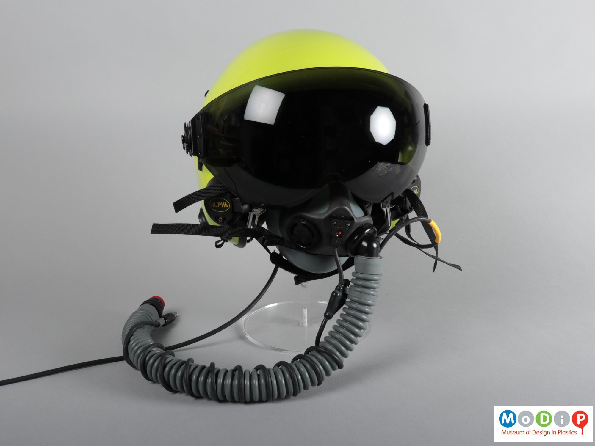 Gentex Alpha 900 flying helmet | Museum of Design in Plastics
