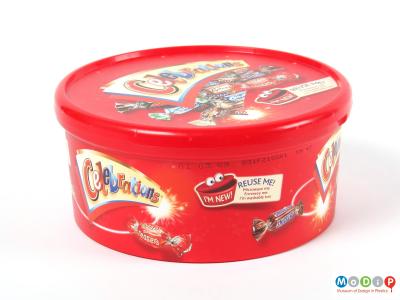 Side view of a Mars Celebrations tub showing the straight sides of the tub and the lid securely in place.