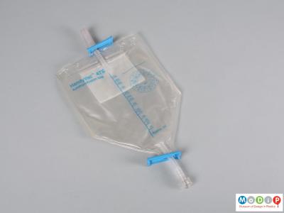 Front view of a transfusion bag showing the printed demarcations.